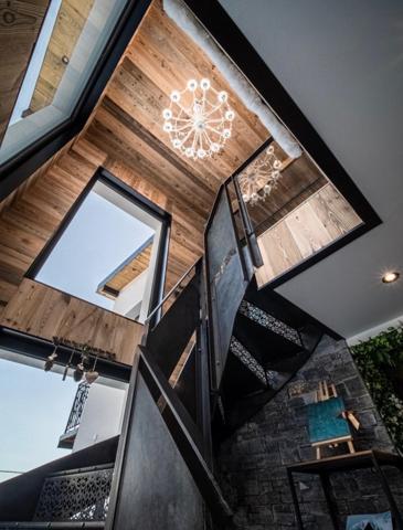 Maison d’exception entre lacs et montagnes