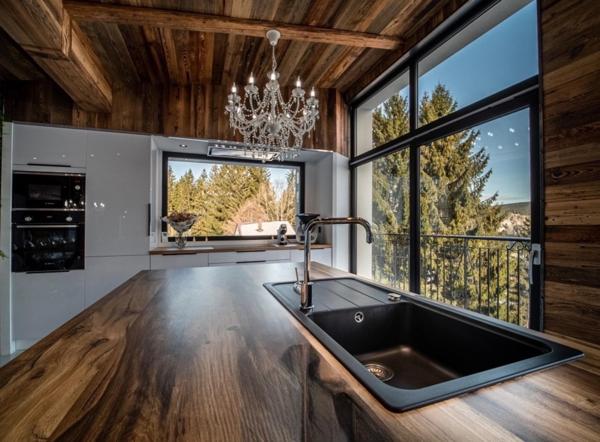 Maison d’exception entre lacs et montagnes