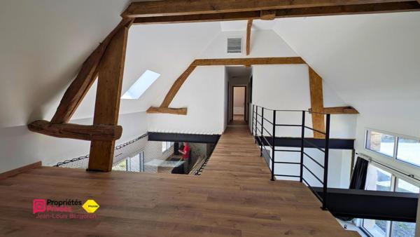 A vendre Longère avec architecture remarquable .7 pièces ,4 chambres, Vallée de Cousse 37210