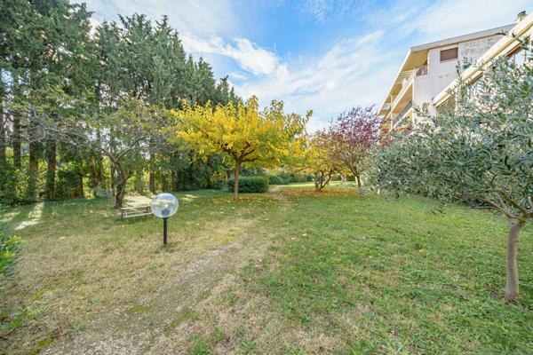 Appartement 4 pièces - 100 m² Exclusivité efficity