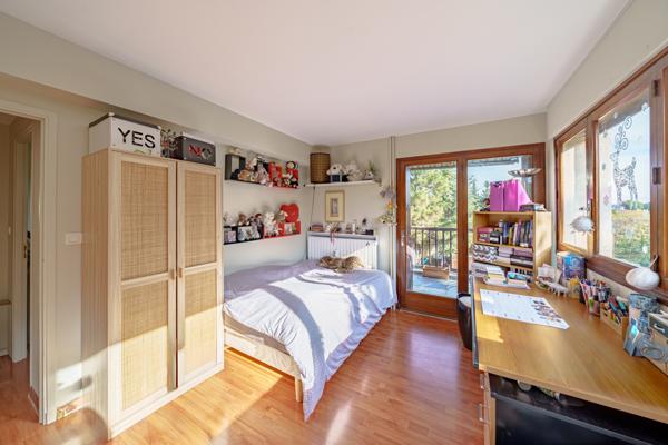 Appartement 4 pièces - 100 m² Exclusivité efficity