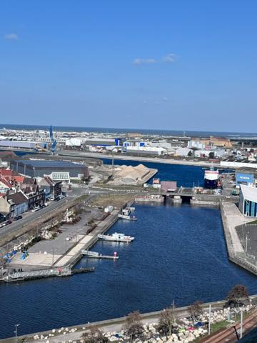 Achat fonds de commerce Calais - 3 pièce(s) - 230 m² - 118 350 €