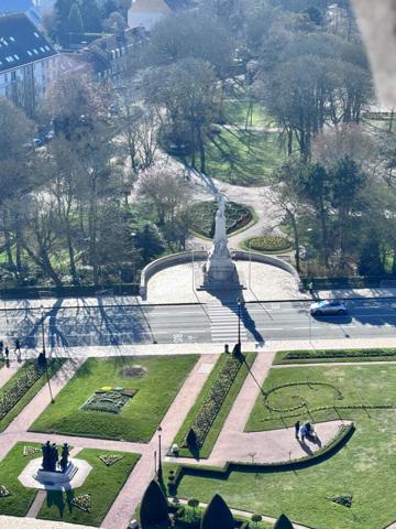 Achat fonds de commerce Calais - 3 pièce(s) - 230 m² - 118 350 €