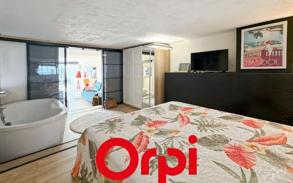 Appartement à vendre    3 pièces • 56,77 m2 Bandol