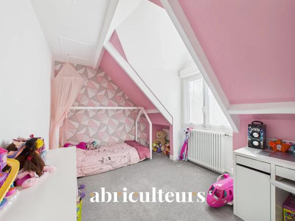 Charmante maison familiale entièrement rénové en vente à Nantes (44300)