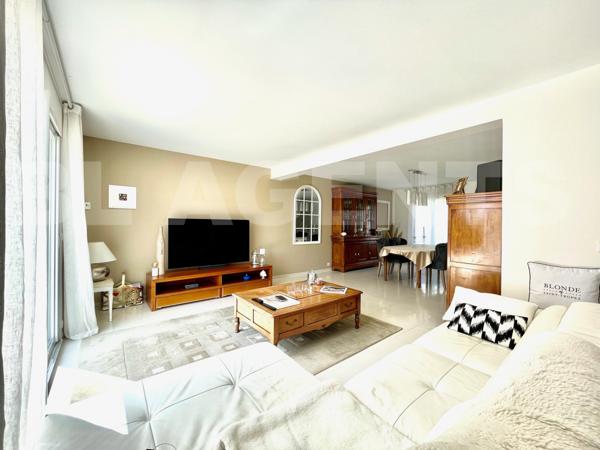 Maison recente de 155 m2 / 4 chambres / sans vis-à-vis