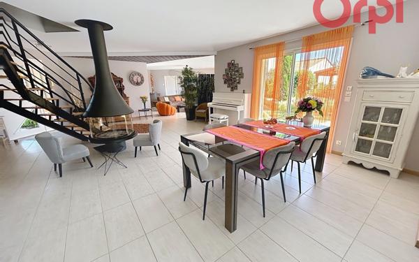 Maison à vendre    5 pièces •  Talmont-Saint-Hilaire