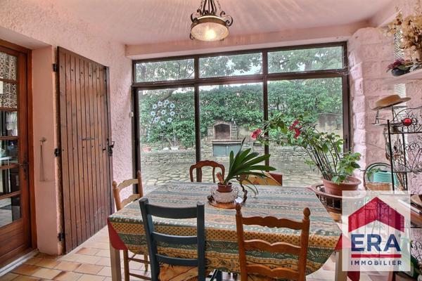 Maison familiale Bagnols Sur Ceze 6 pièces - 156m2