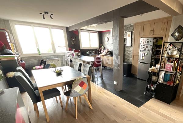 Appartement 4 pièces de 86 m2 centre ville de Houilles