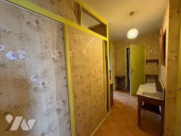 EXCLUSIVITE : APPARTEMENT A RENOVER - INVESTISSEUR -2 CHAMBRES - Proche CENTRE VILLE- 76.16 m²