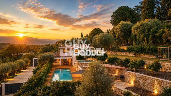 Mougins - À deux pas du Royal Mougins Golf, une propriété confidentielle aux finitions d'exception