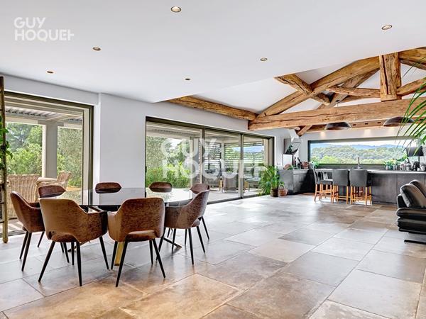 Mougins - À deux pas du Royal Mougins Golf, une propriété confidentielle aux finitions d'exception