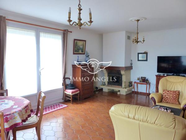 Maison T7 de 171m² avec garage sur 500m² de terrain