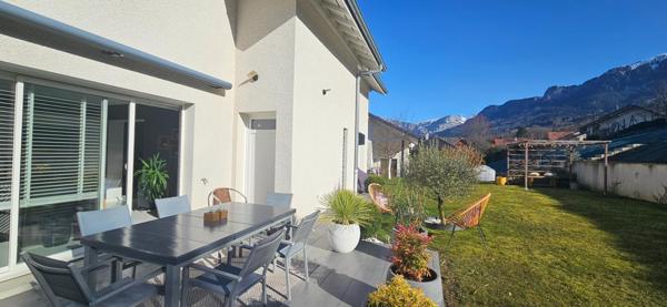 Villa récente la Roche sur Foron