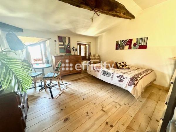 Maison 5 pièces - 109 m² Exclusivité efficity