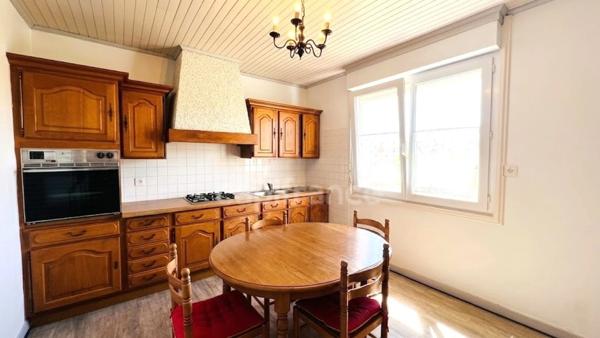 PENMARCH (29) Maison à vendre de type 6 de 134 m² habitable - Sous-sol intégral - Terrain d'environ 456 m²