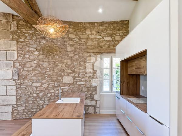 SAINT REMY DE PROVENCE - APPARTEMENT T3
