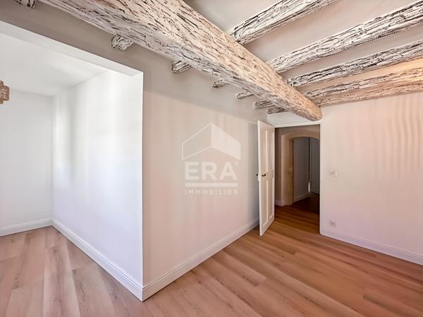 SAINT REMY DE PROVENCE - APPARTEMENT T3