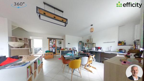 Maison
         5 pièces
        - 120 m² Exclusivité 158 000 € *