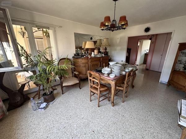 Appartement à vendre à La Valette-du-Var dans le Var (83160), ref : 14517/537   
LA COUPIANE