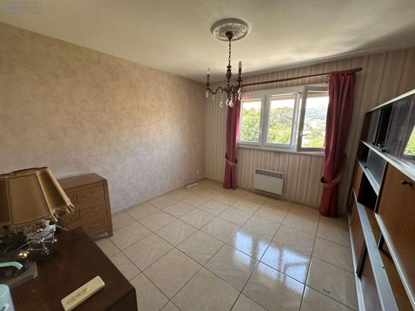 Appartement à vendre à La Valette-du-Var dans le Var (83160), ref : 14517/537   
LA COUPIANE