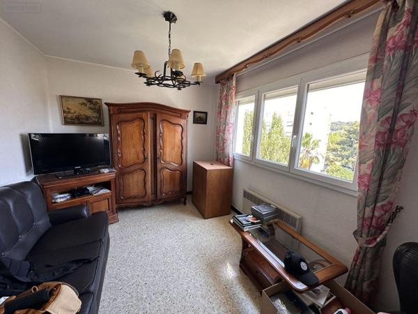 Appartement à vendre à La Valette-du-Var dans le Var (83160), ref : 14517/537   
LA COUPIANE