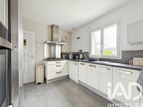 Maison à vendre 5 pièces 108 m² Villecresnes