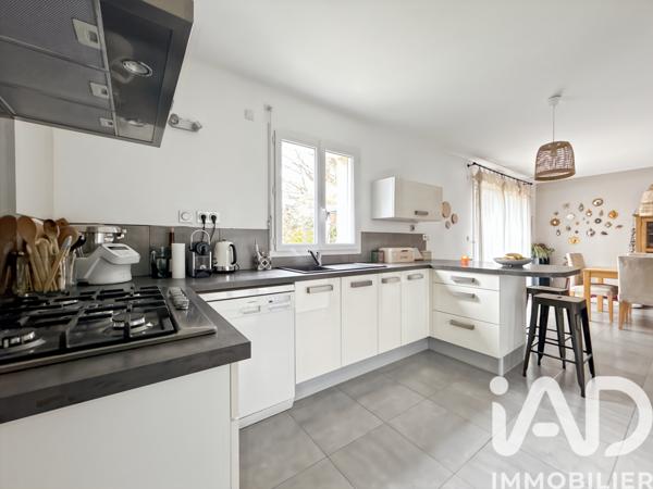 Maison à vendre 5 pièces 108 m² Villecresnes