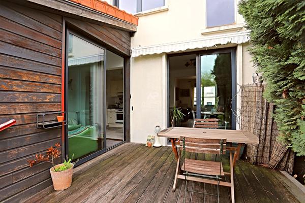 Maison Nanterre 5 pièce(s) 120 m2 €685 000 ** - Référence 15347