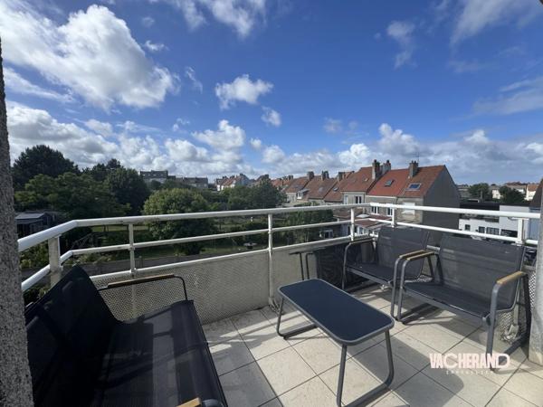 Appartement une chambre avec balcon et parking