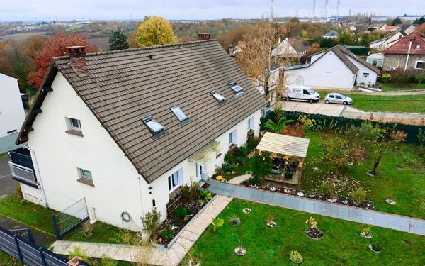 Maison à vendre    11 pièces • 235 m2 Lisses