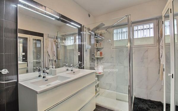 Maison à vendre    11 pièces • 235 m2 Lisses