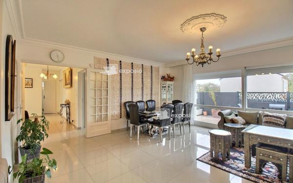 Maison à vendre    11 pièces • 235 m2 Lisses