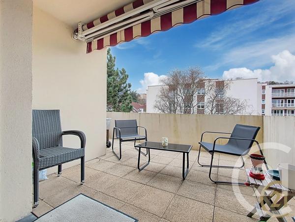 Appartement F6 à vendre  6 pièces - 119,06 m 2   MONTBELIARD  - 25