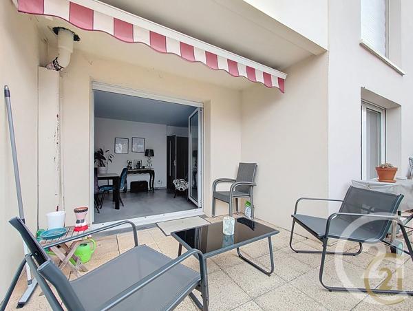 Appartement F6 à vendre  6 pièces - 119,06 m 2   MONTBELIARD  - 25