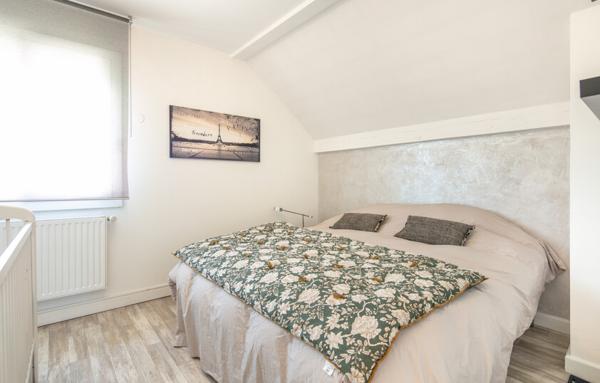 Maison coup de cœur avec dépendance de plus de 200 m2 à Saint-Laurent-Du-Pont