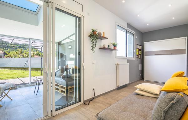 Maison coup de cœur avec dépendance de plus de 200 m2 à Saint-Laurent-Du-Pont