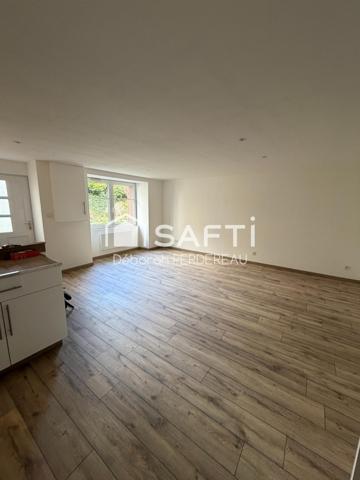 Maison de bourg mitoyenne