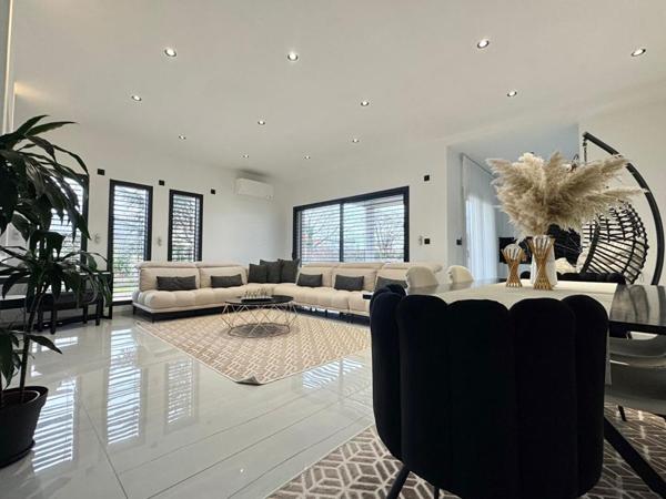 Maison neuve RT2022 Chassieu 5 T5 130 m2