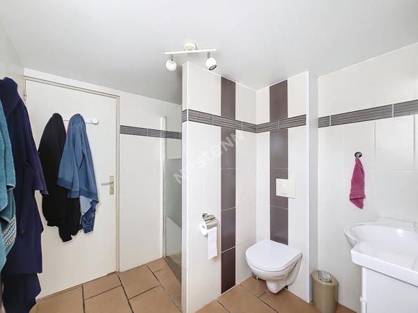 A vendre, au Gua, maison charentaise de 224 m², 4 chambres, sur un terrain de 677 m²