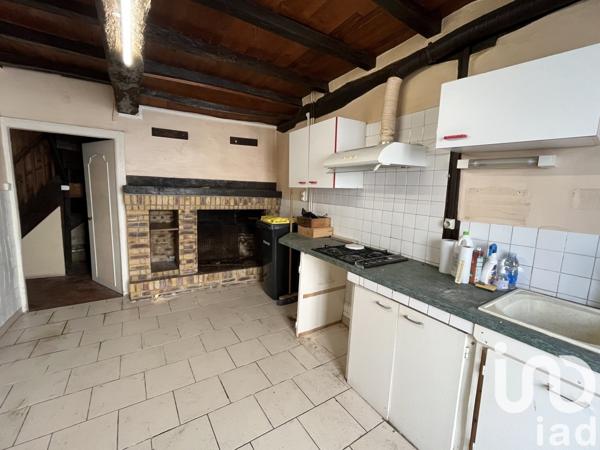 Maison de village 3 pièces de 65 m² à Cazaubon (32150)