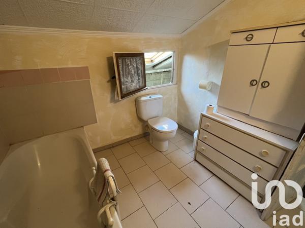 Maison de village 3 pièces de 65 m² à Cazaubon (32150)