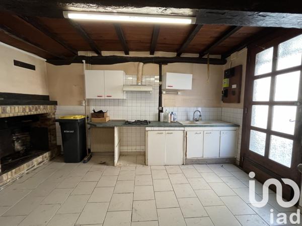 Maison de village 3 pièces de 65 m² à Cazaubon (32150)