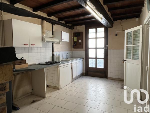 Maison de village 3 pièces de 65 m² à Cazaubon (32150)