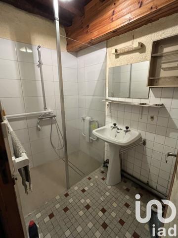 Maison de village 3 pièces de 65 m² à Cazaubon (32150)