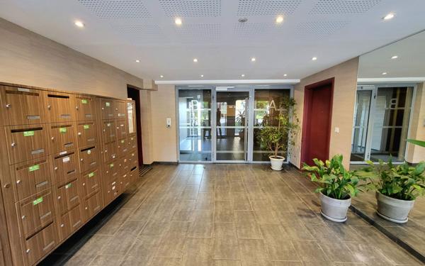 Appartement à vendre    3 pièces • 63,21 m2 Trévoux