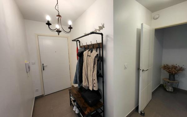 Appartement à vendre    3 pièces • 63,21 m2 Trévoux