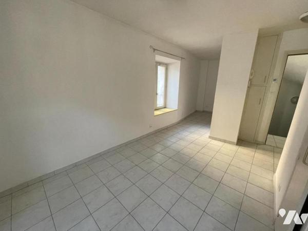 A VENDRE IMMEUBLE DE RAPPORT A MARVEJOLS