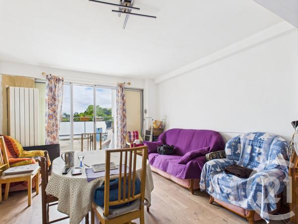 Appartement à vendre  3 pièces - 66 m2 TRAPPES - 78