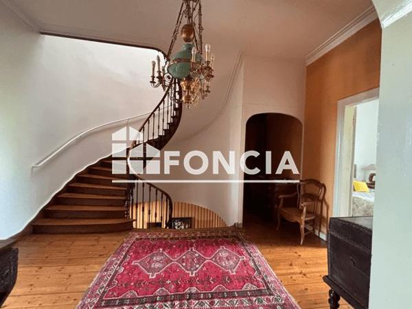 À vendre Maison 7 pièces 418 m² - Tonnay-charente 17430